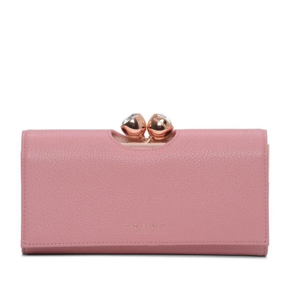 Ted Baker London Handbags - ✨FINAL SALE FIRM✨Ted Baker Tammyy Textured Pink Bobble Matinee Wallet